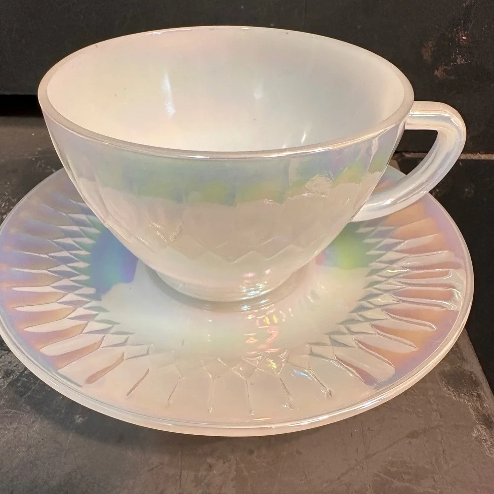 Federal Glass Moonglow Iridescent Tea Cup Saucer Set Vintage 1960s Lustre 6pc